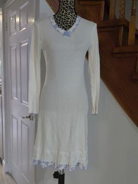 100% Cotton Women's Cream Long Sleeve Nightdress with Blue Trim